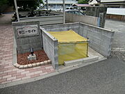 ごみ置き場