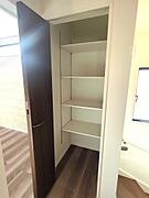 何かと便利な廊下の収納