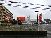 サンドラッグ 厚木戸室店まで500ｍ