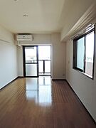 洋室9帖