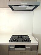 三ツ口コンロ設置済み