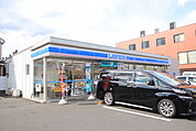 ローソン相模原清新4丁目店まで270m