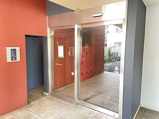 エントランス