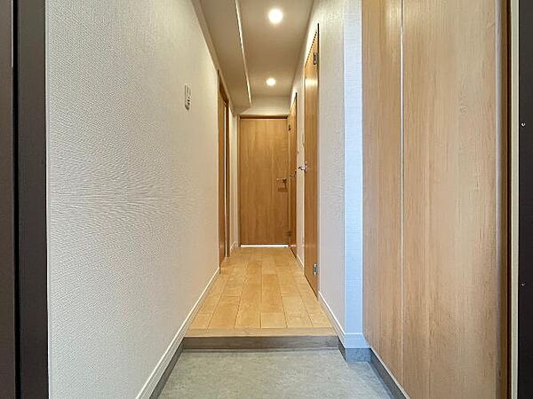 玄関を拡大表示