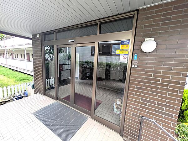 エントランスを拡大表示