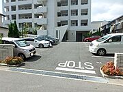 敷地内駐車場（有料・要空き確認）