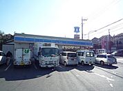 ローソン上郷八軒谷戸店まで800ｍ