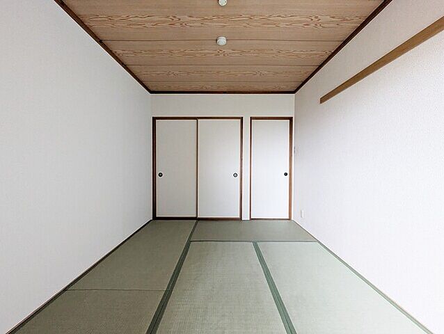 寝室