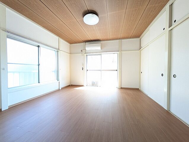 寝室