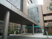 横浜市立大学付属市民総合医療センター　800ｍ