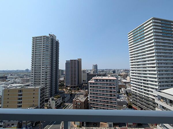 バルコニーを拡大表示
