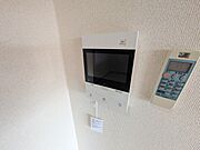 ★来訪者対応に安心のインターフォン★