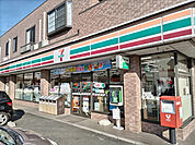 セブン－イレブン 鳩ケ谷里店まで120ｍ