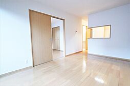 ヴァンベールユリ 202 2階2LDKのリビング/ダイニング