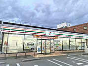 セブン-イレブン 草加稲荷南店まで200ｍ