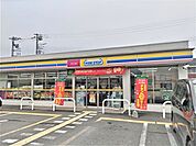 ミニストップ三郷幸房店まで350ｍ