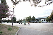 南越谷第二公園まで250ｍ