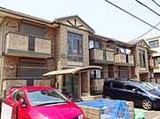 駅まで徒歩5分で商店街も近く便利
