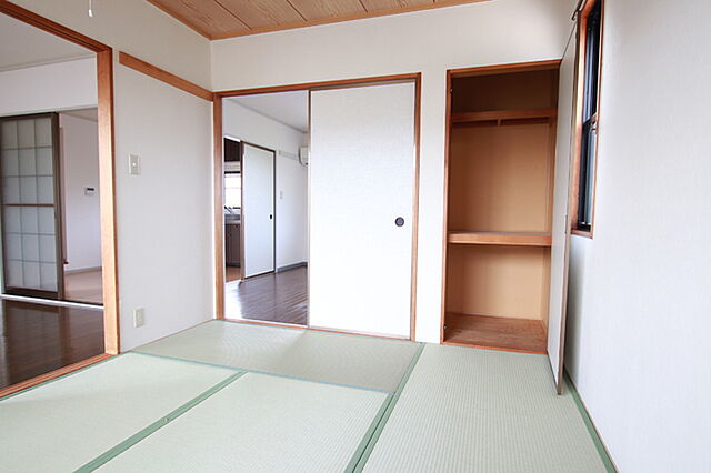 寝室