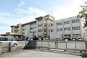 高崎市立片岡小学校　1220m