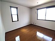 ★北側5.5帖の洋室です♪★