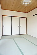 6帖の和室です※照明は設備ではありません