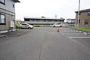 敷地内平置き駐車場☆