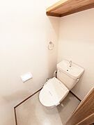 ★★トイレは嬉しい洗浄機能付き便座です♪★★
