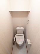 ★★トイレは嬉しい洗浄機能付き便座です♪★★