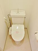 洗浄機能付きトイレ