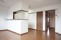 プランドール江釣子 303 3階1LDKのリビング/ダイニング