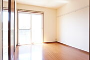 洋室5.9帖
