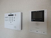 ＴＶモニタ付ドアホン（ＡＬＳＯＫ利用時は別途契約が必要です）