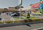 ヨークベニマル堤下