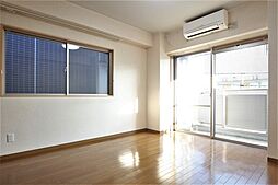 ＭＡＲＩＮＥ　ＨＯＵＳＥ 301 3階1Kのリビング/ダイニング