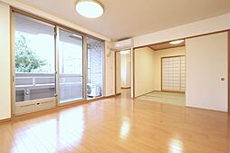 伊予鉄道横河原線 松山市駅 徒歩3分の賃貸マンション 2階4LDKのリビング/ダイニング