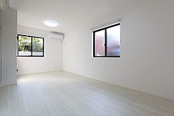 伊予鉄道郡中線 土居田駅 徒歩5分の賃貸アパート 1階1LDKのリビング/ダイニング