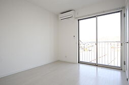 ヴィラ・アンソレイエ堀江II 203 2階1LDKのリビング/ダイニング