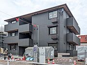 建築中