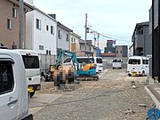 建築中