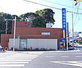 銀行