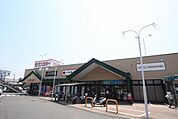 スーパー