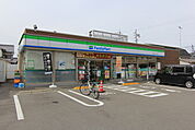 コンビニ