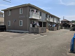 5 / 18