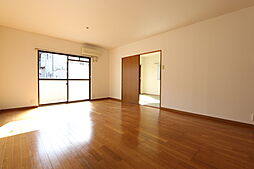 伊予鉄道横河原線 松山市駅 バス47分 南ヶ丘団地口下車 徒歩9分の賃貸マンション