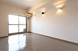 カーザ・ビアンカＤＵＥ 602 6階1Kのリビング/ダイニング