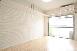 伊予鉄道本町線 本町六丁目駅 徒歩2分の賃貸マンション 5階ワンルームのリビング/ダイニング