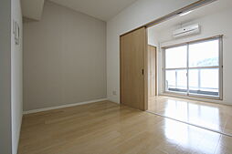 伊予鉄道市駅線 警察署前駅 徒歩3分の賃貸マンション 6階1LDKのリビング/ダイニング