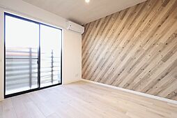 伊予鉄道高浜線 西衣山駅 徒歩10分の賃貸アパート 1階1LDKのリビング/ダイニング