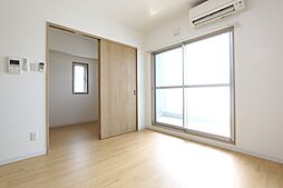 伊予鉄道横河原線 いよ立花駅 徒歩2分の賃貸マンション 10階1LDKのリビング/ダイニング